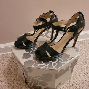 Joan & David Black t-strap platform heels size 9.5